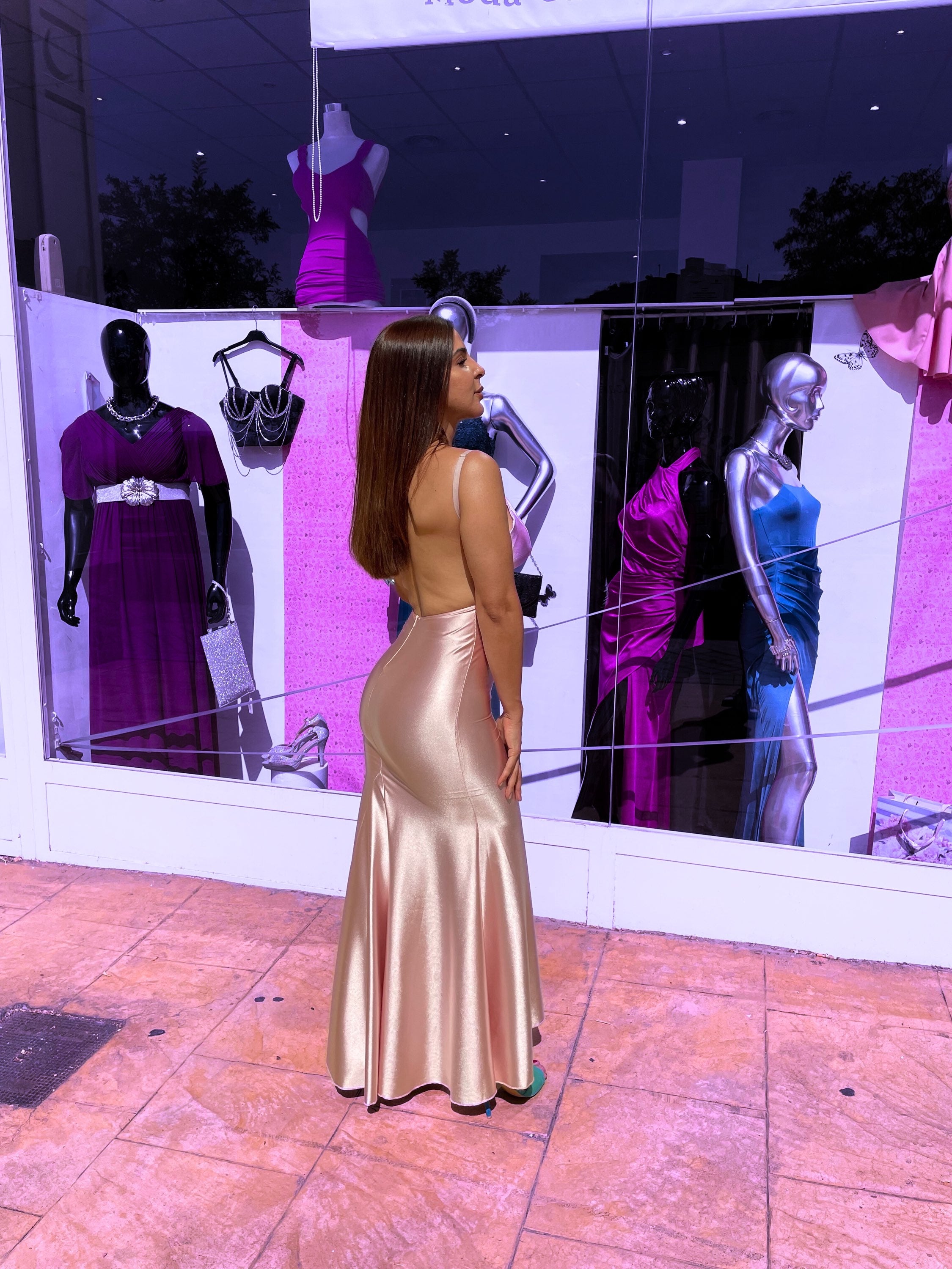 Vestido largo Khloé Rosa oro image 4