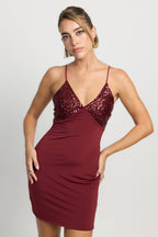 Vestido corto Mila Burdeos