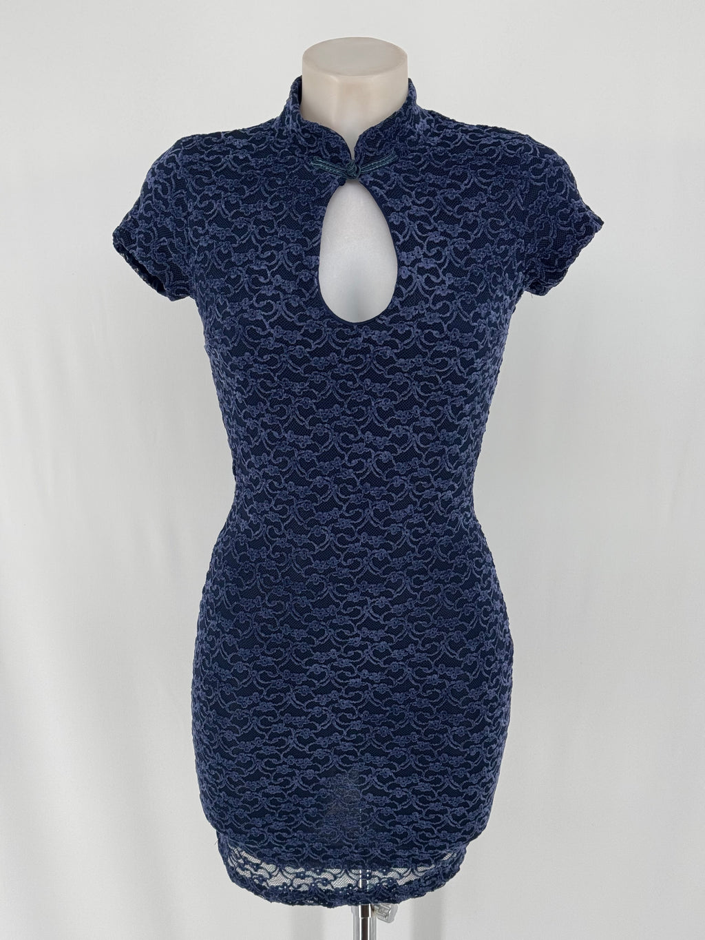 Vestido corto encaje Tyra image 6