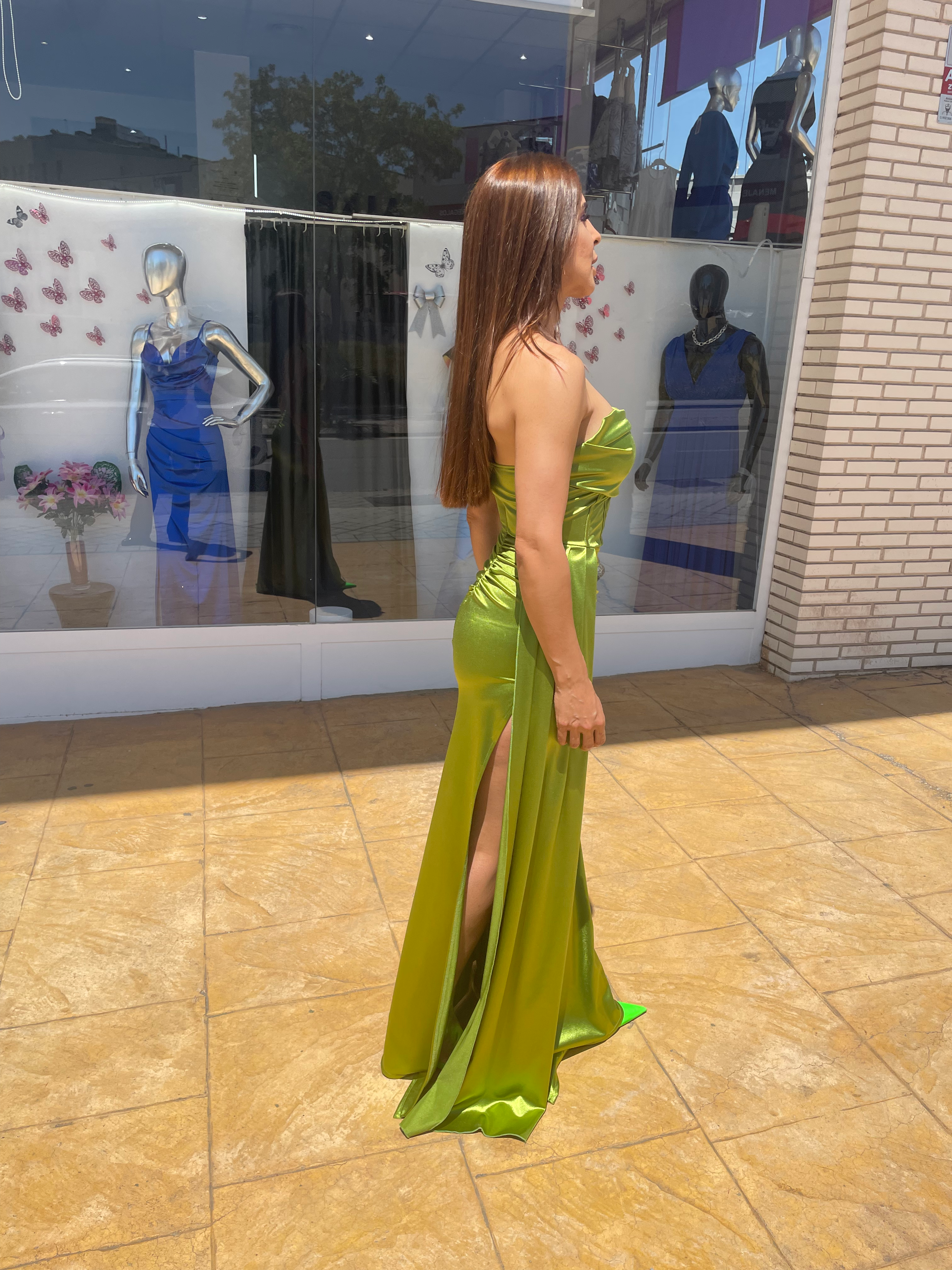 Vestido largo Dafne pistacho image 11