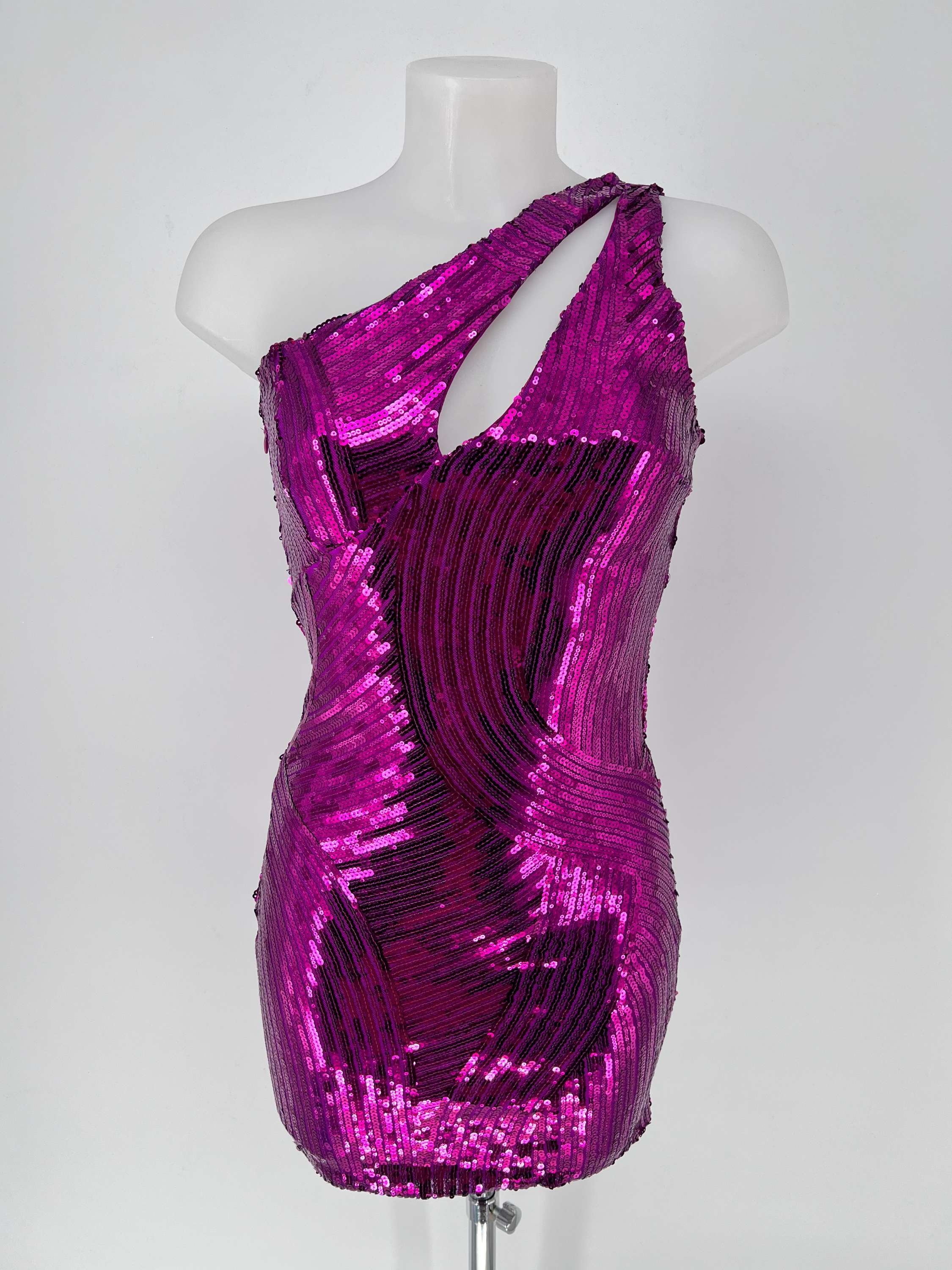 Vestido corto de lentejuelas Celia image 11