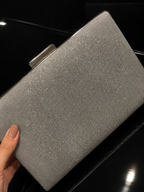 Bolso clutch plata brillo