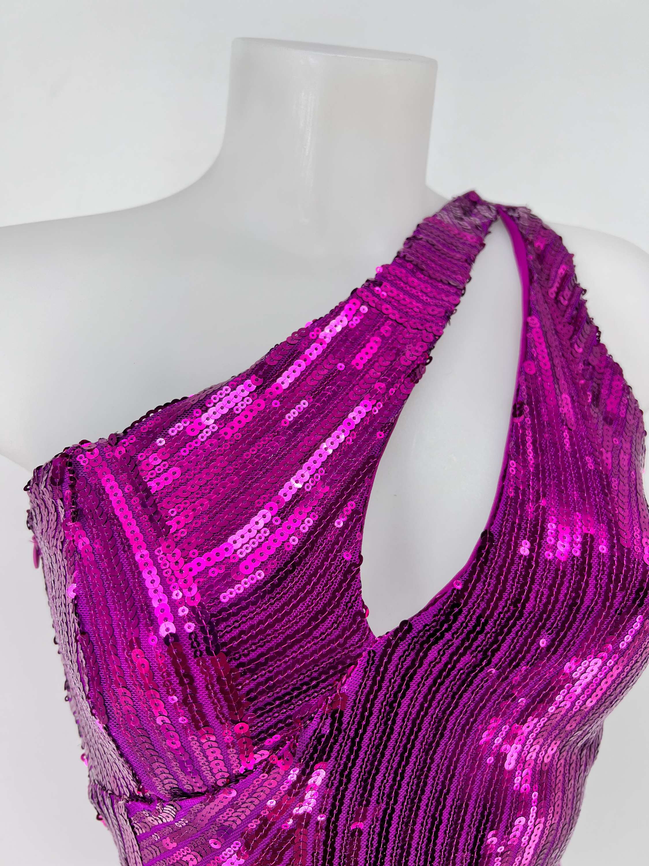 Vestido corto de lentejuelas Celia image 7