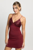 Vestido corto Mila Burdeos