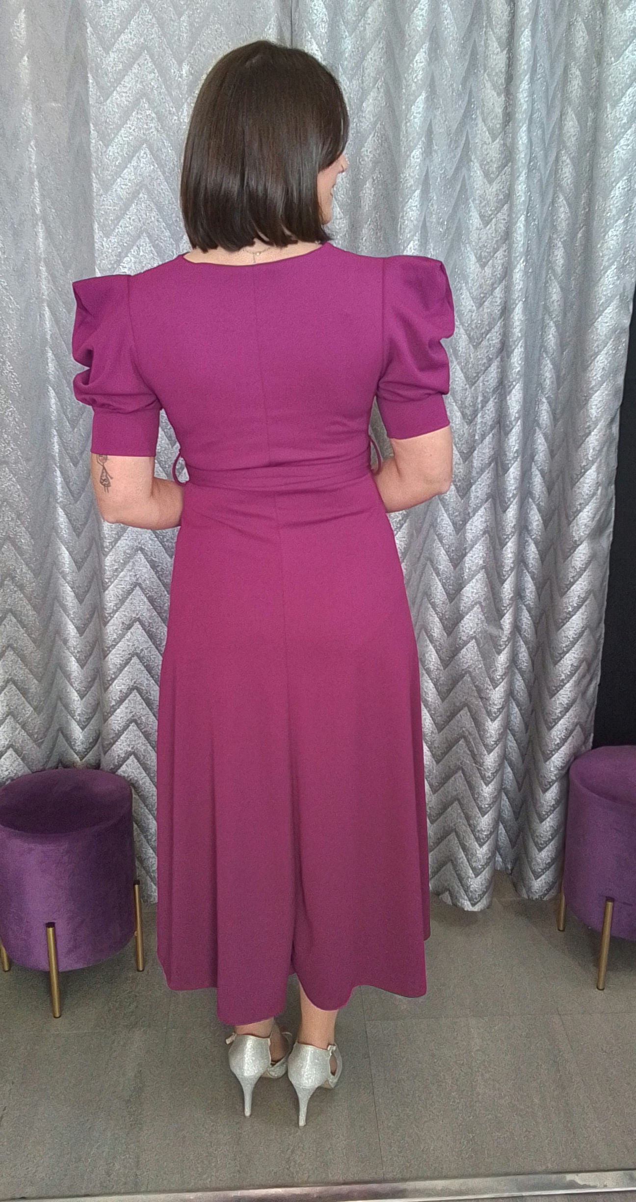 Vestido corto midi Carolina image 6