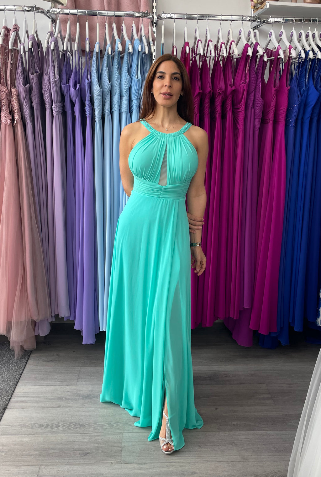 Vestido Suhaila abertura aguamarina  image 12
