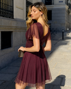 Vestido corto Tamara Burdeos