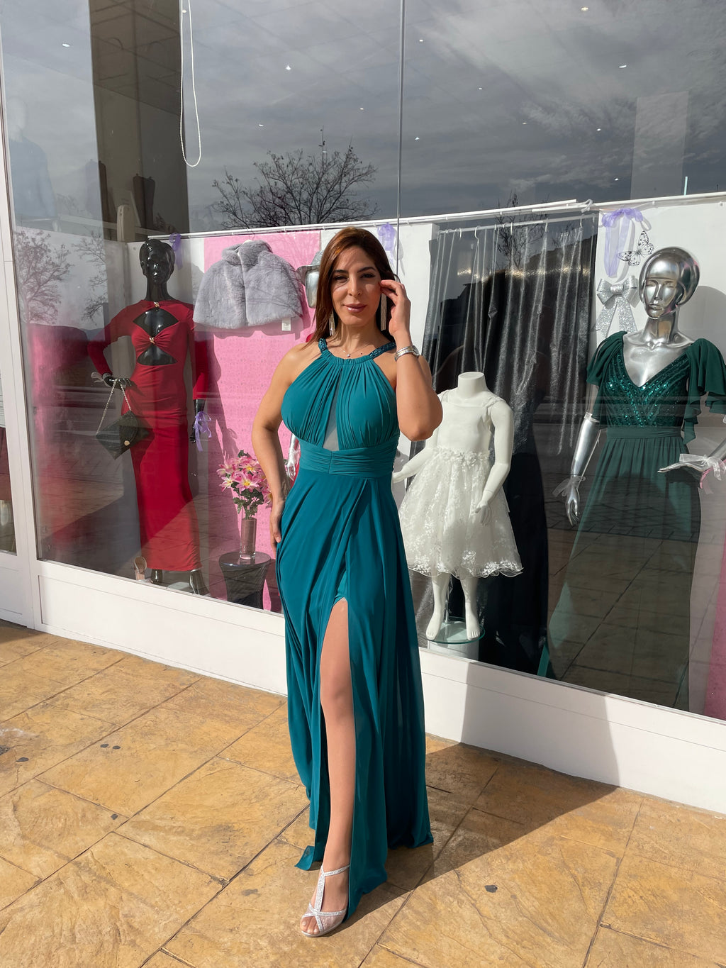 Vestido Suhaila abertura aguamarina