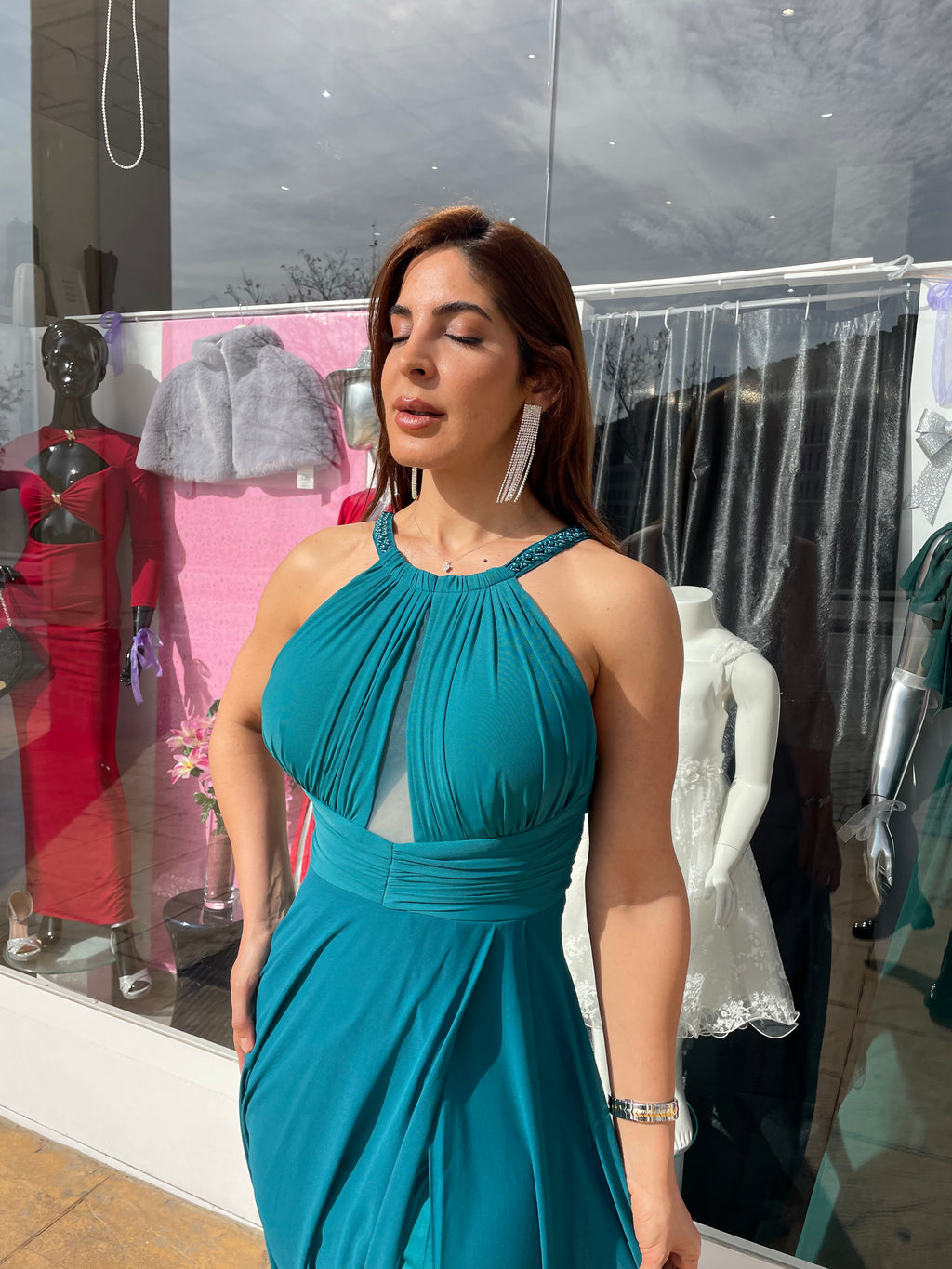 Vestido Suhaila abertura aguamarina