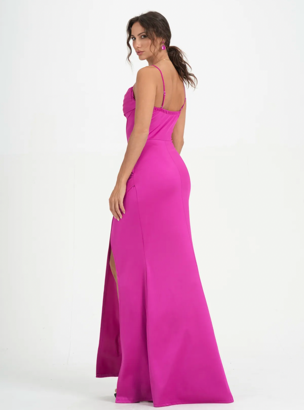 Vestido largo Adrianna amarena