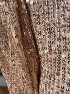 Vestido corto de lentejuelas Naomi Oro image 5