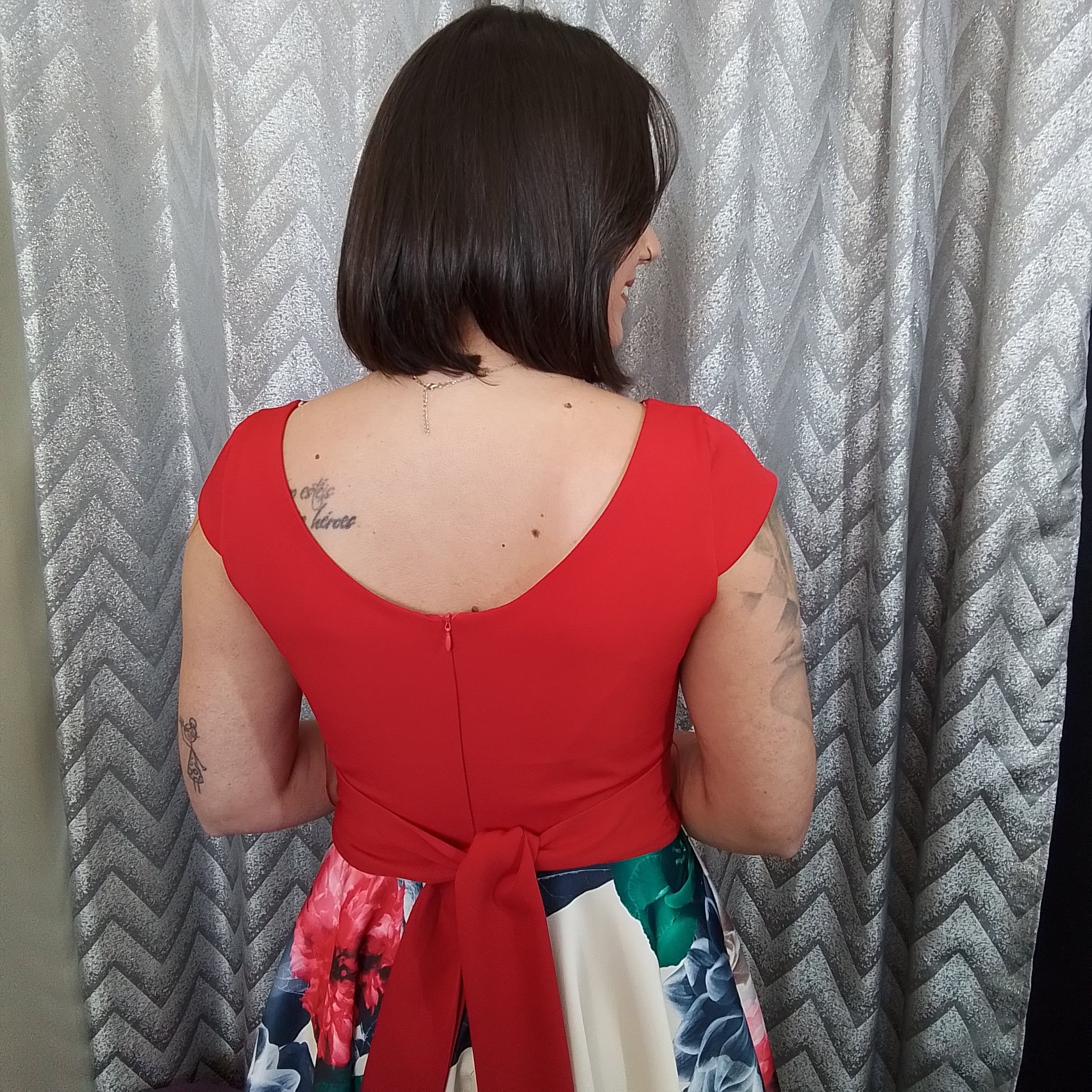 Vestido corto Red & flowers image 5