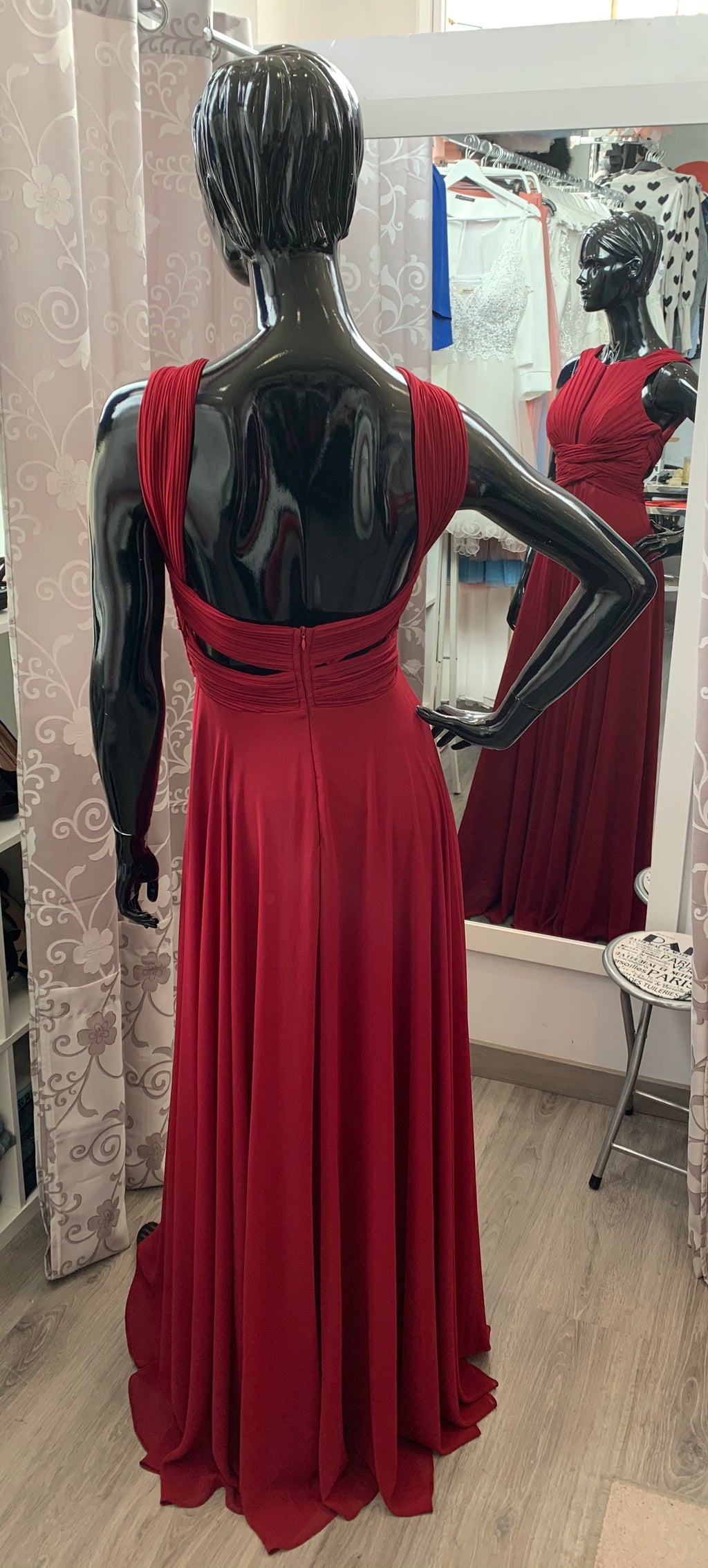 Vestido Judith burdeos y botella image 1
