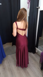 Vestido largo Emilia Burdeos
