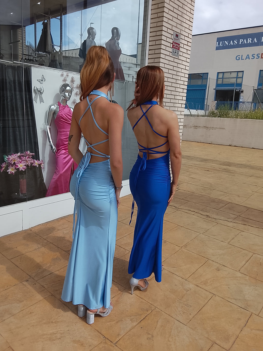 Vestido largo Uxía celeste