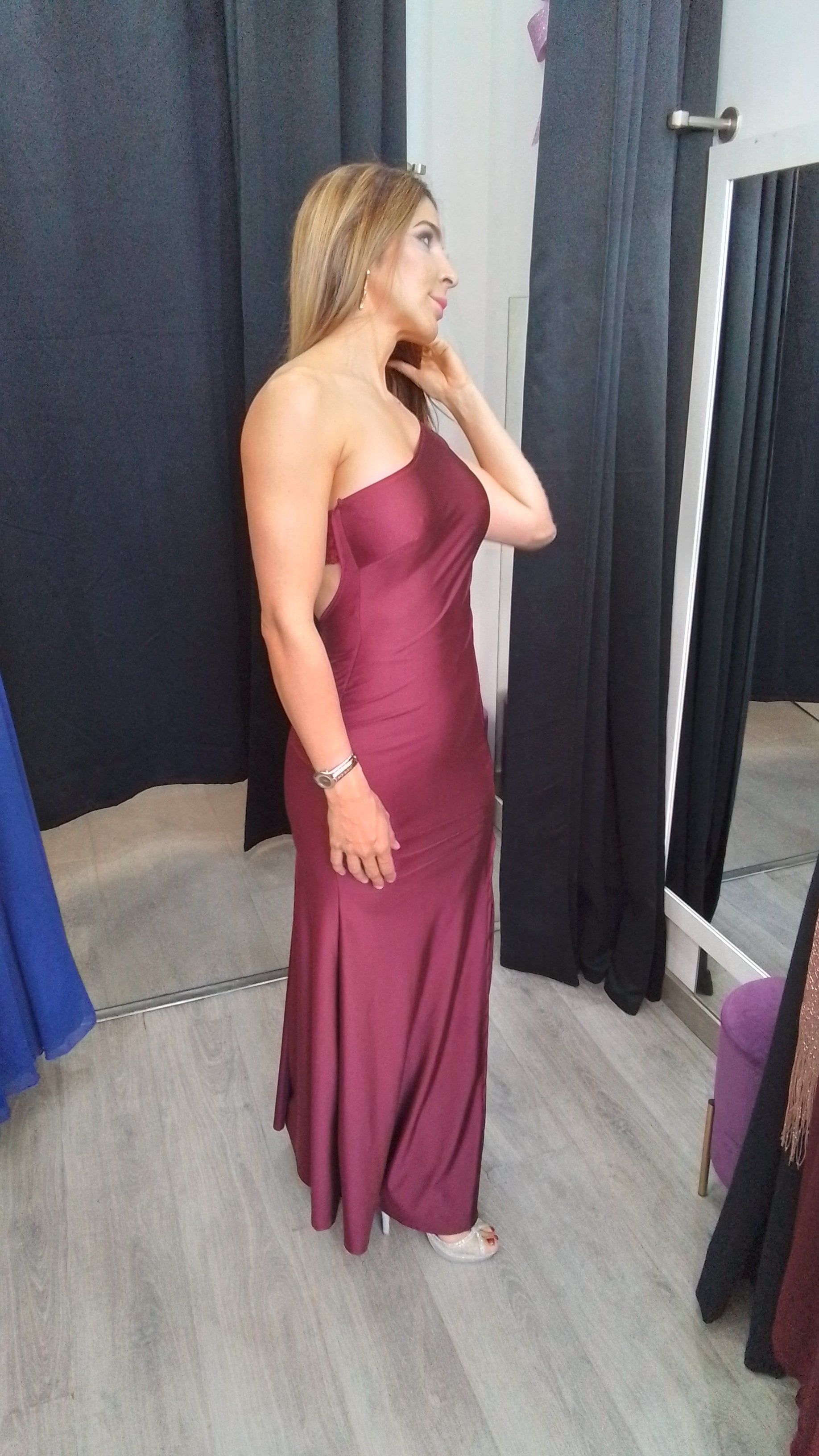 Vestido largo Emilia Burdeos